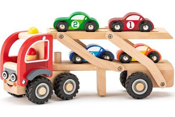 Tahač se závodními auty